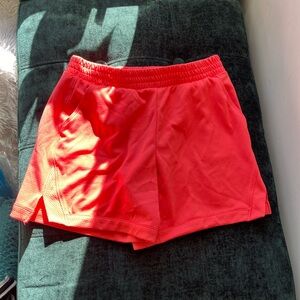 Coral athletic shorts